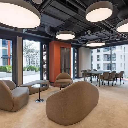 Towarowa Tower Apartment, Free Parking * Warsaw