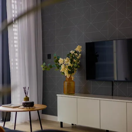 Towarowa Tower Apartment, Free Parking * Warsaw