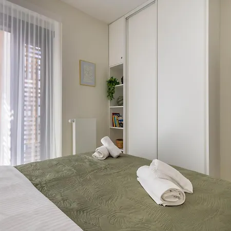 Διαμέρισμα Towarowa Tower Apartments, Free Parking *